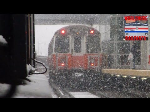 MBTA Orange Line Trains In The First Snow Of December 2017!
