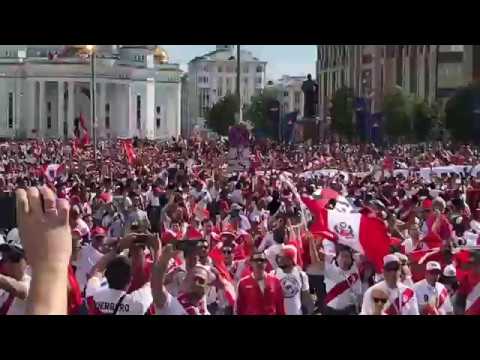 Environ 20.000 péruviens ont envahi les rues de Saransk samedi !