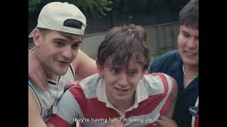 A LA CAZA (Trailer)