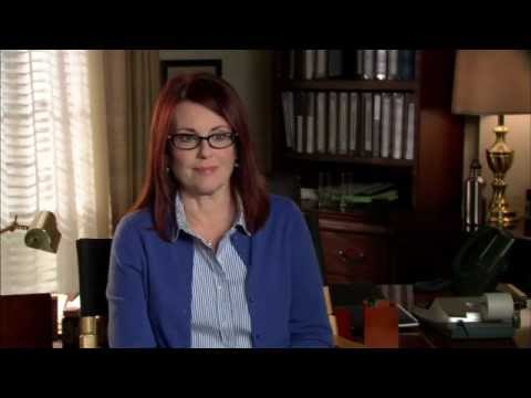 Megan Mullally-Parks & Recreation Interview