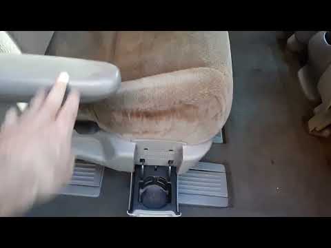 Thumbnail for Where I'm at with the 2003 Windstar, cleaning up the interior #ford by Ford Windstar