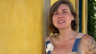 MULHER MORANDO SOZINHA NA ROÇA