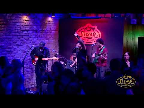 Omi Hernandez en Concierto