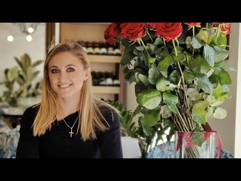 Aliaksandra sasnovich Enjoying Vacation's to Dubai