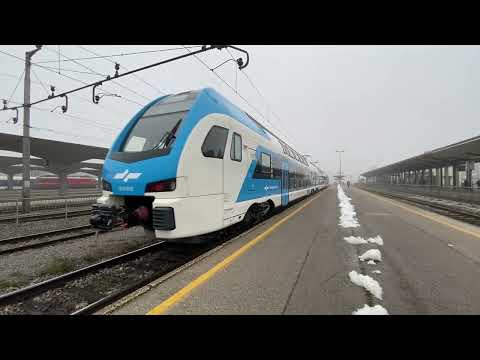 Dvonadstropni (dvopodni) električni vlaki KISS. Slovenske železnice