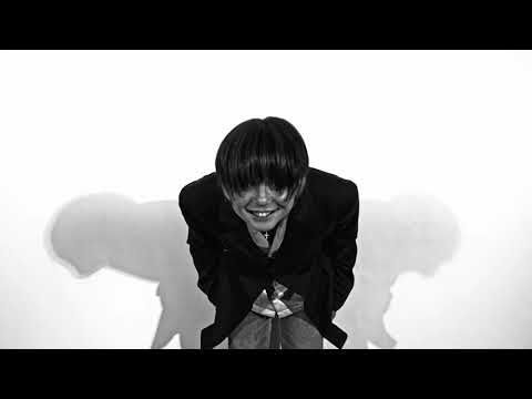 EyeballRay-花蝴蝶ButterflyRay (Official Video)