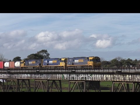 Australian Trains - locomotive overkill on this freight train!