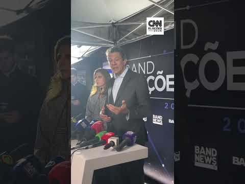 Haddad diz tentar juntar os movimentos sociais com especialistas