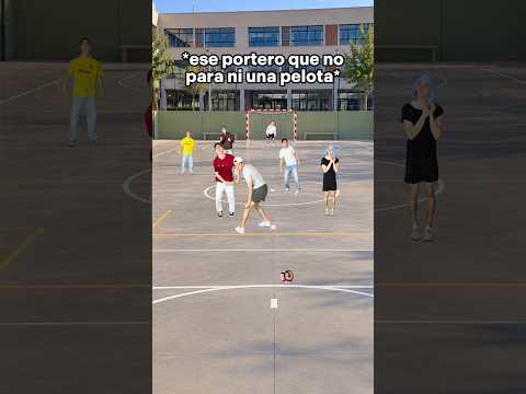 ESE PORTERO QUE NO PARA NI UNA PELOTA 😡⚽️ #shorts