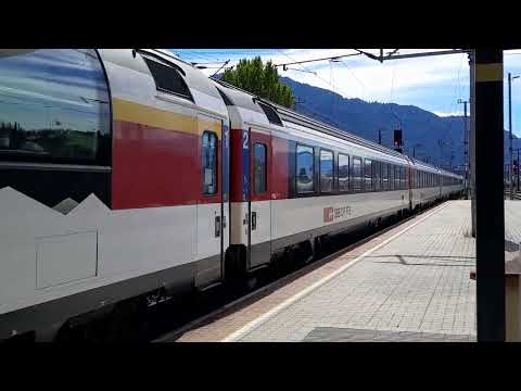 EC 164 fährt ab, Wörgl Hbf, 1. Klasse mit Panoramawagen, Tirol, Austria 