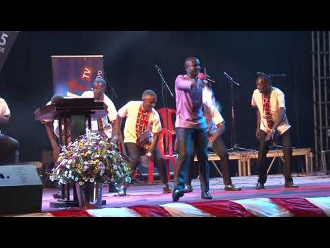 AFANDE JOHNSON PERFORMING AT CANAN LAND DURING VISION NIGHT