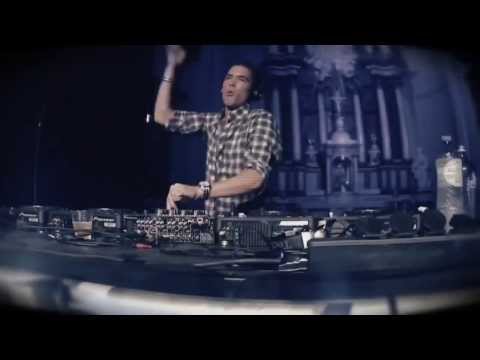 Kap Slap  : Raging Silhouettes ft  Avicii, Ralvero