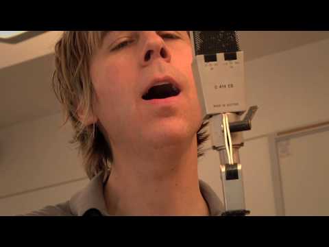 John Vanderslice and the Magik Magik Orchestra - Promising Actress (Yours Truly Session)