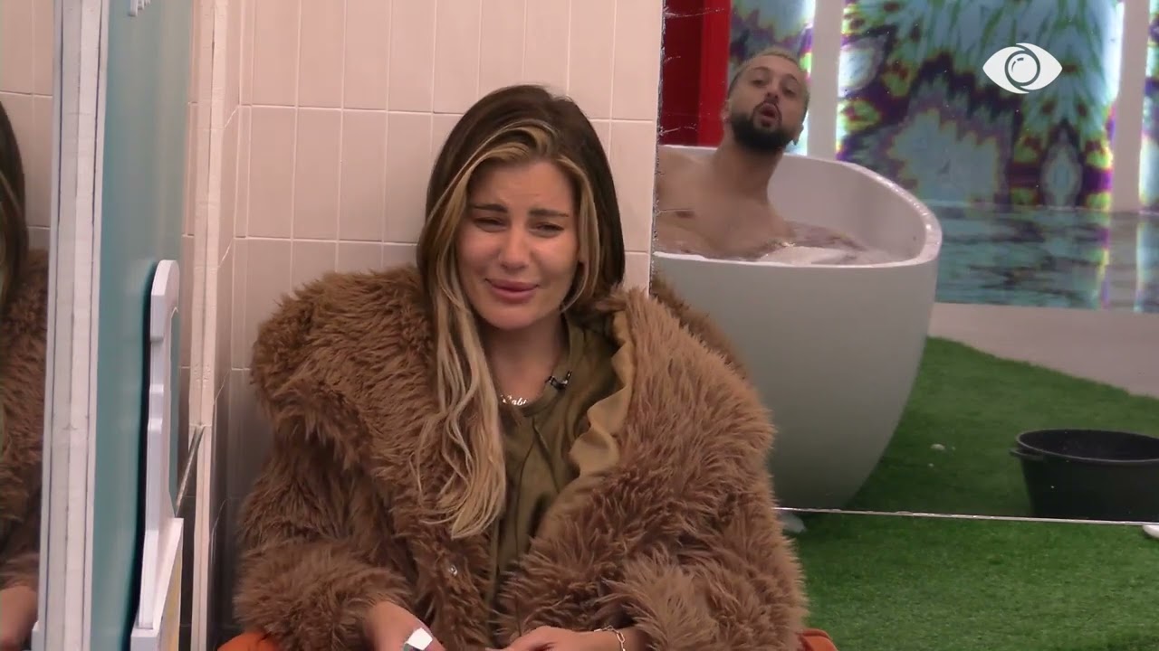 “Donte të bënte tentimin e dytë”/ Vijon biseda mes Gjestit dhe Valbonës: Jo vepër, kryevepër…