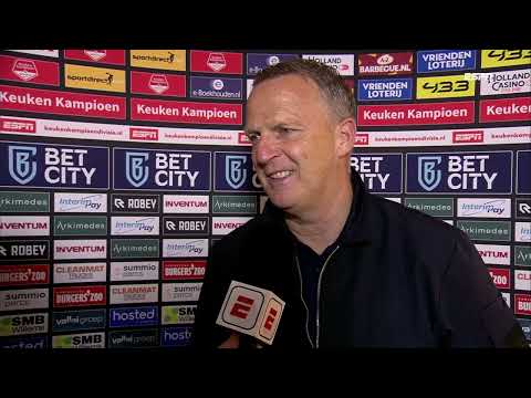 Van den Brom heeft genoten van zijn ploeg: "Ik ben echt trots"