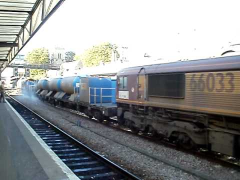class 66123 + 66033 pass lincoln with RHTT