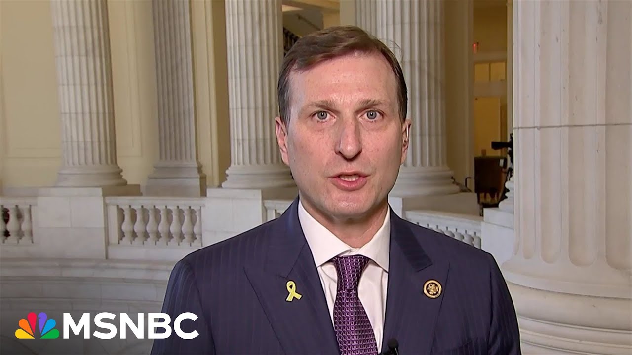 'Please, bring it on Donald Trump': Rep. Goldman on Trump's threats to target enemies