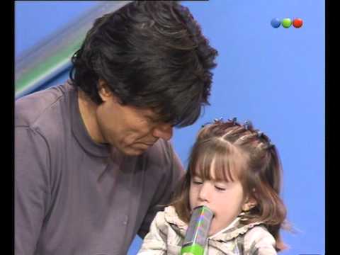 The Boys' Show, Mica sings "Manuelita" - Videomatch