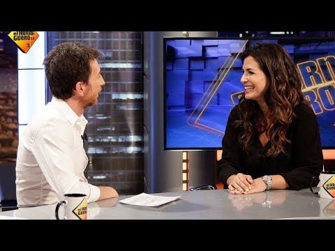 Nuria Roca pone como Motos al personal con sus confesiones sexuales y ahora dice que todo era broma