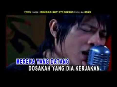 download lagu mp3 mp4 Lirik Peterpan Kupu Kupu Malam, download lagu Lirik Peterpan Kupu Kupu Malam gratis, unduh video klip Lirik Peterpan Kupu Kupu Malam