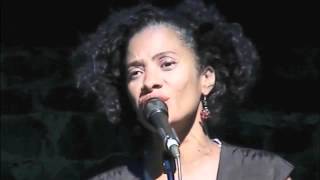 Tributo a Jobim  Renato Sellani - piano e Rosa Emilia Dias - voz em "chega de saudade"