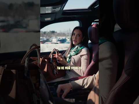 Она ушла и даже не узнала, что это был Lexus LX 700h.. Автомобиль в наличии в автосалоне Park Lane