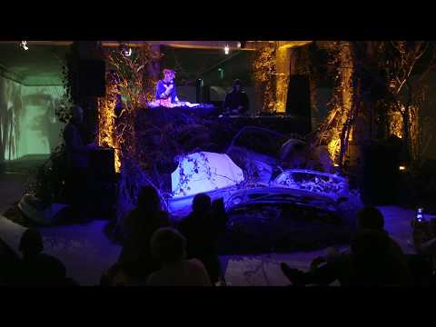 Crush For Crash - Regina Demina x Manu Le Malin - Extrait 2