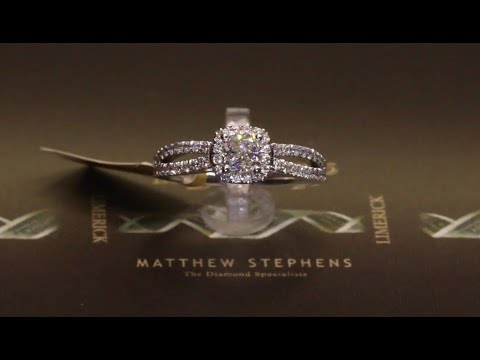 #43733 | T0.85ct/C0.50ct | Cushion Halo Diamond Engagement Ring, with Split Diamond Shoulders