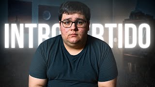 Como "dar certo" no Brasil sendo pobre, feio e introvertido