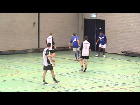 Olympic 4 - Overasseltse Boys 1 (11-10-2013)