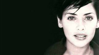 Natalie Imbruglia   Left of the Middle