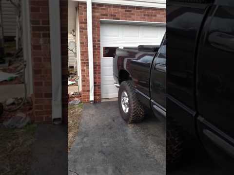 06 5.9 Cummins idle and built engine