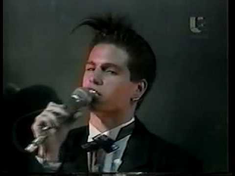 Timbiriche - Tu Me Vuelves Loco (Live)