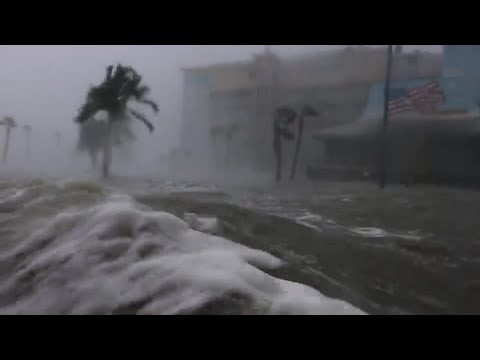 Fort Myers Beach FL Storm Surge - Hurricane Ian SurgeCam 9!