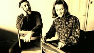 Peggy Seeger - Peggy Gordon  (&quot;The World of Ewan MacColl &amp; Peggy Seeger&quot; vol. 1 - 1970)