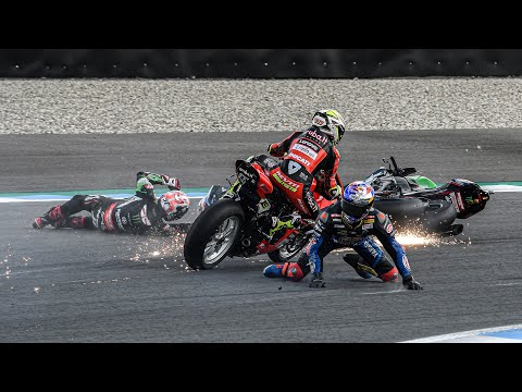 CLASH OF TITANS: Razgatlioglu and Rea crash in Race 2 at Assen | #NLDWorldSBK