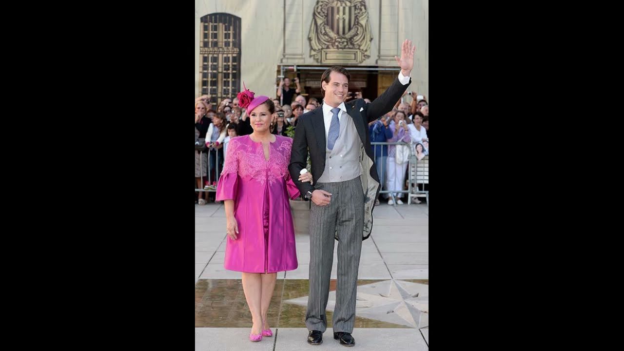 Watch video STUNNING PLUS SIZE MOTHER OF THE BRIDE DRESSES Now STUNNING PLUS SIZE MOTHER OF THE BRIDE DRESSES