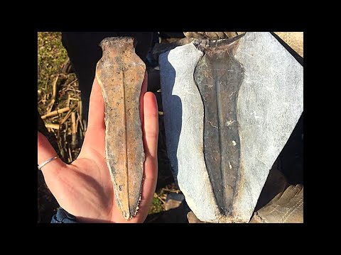 Casting a Bronze Age Dagger: Bag Bellows and Soapstone Molds