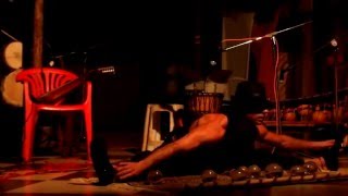 preview picture of video 'Kristian Jyoti Vare Anjuna Goa 02/2014, йог с шарами, финалист минуты  славы, ГОА'