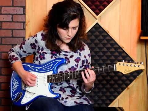 Chelsea Constable - Signature Tone Series - "Comfortably Numb" (Pink Floyd)