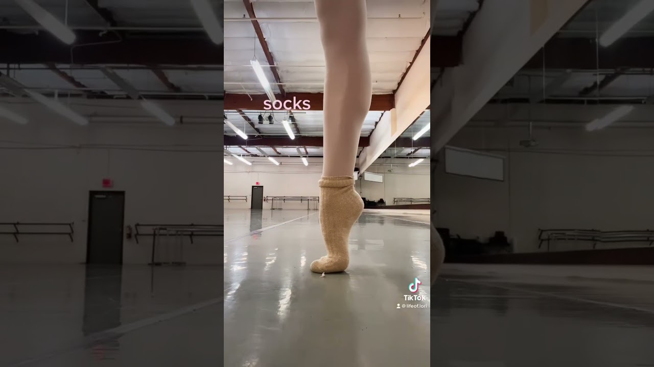 Ballerina feet #ballerina #feet #ballerinafeet #arches #ballet #dancer