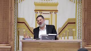 עכשיו בשידור חי שיעור מרתק!!! עם הרב יוסף חיים גבאי שליט"א (הרב יוסף חיים גבאי) - התמונה מוצגת ישירות מתוך אתר האינטרנט יוטיוב. זכויות היוצרים בתמונה שייכות ליוצרה. קישור קרדיט למקור התוכן נמצא בתוך דף הסרטון