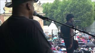 KEZIAH JONES - Million Miles From Home (Live at Main Square Festival 2014)