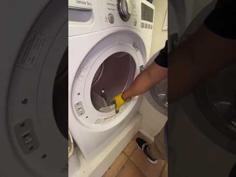 Doing an extensive cleaning of the Lint Trap. #oddlysatisfying #asmr #dryerventcleaning #vacuum