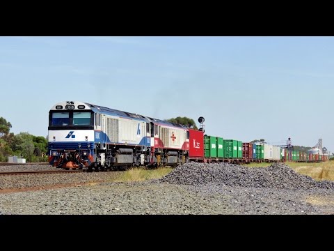 BK002+CSR003 lead #7920 Dooen to Melbourne container service through Lara,Vic