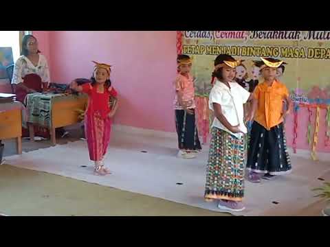 "Tarian Benggong" Semua berdecak kagum!!! Anak PAUD menari dengan sangat indah