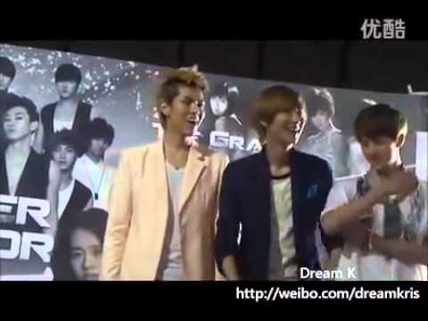 Fancam 120810 Kris @ S M ART Exhibition
