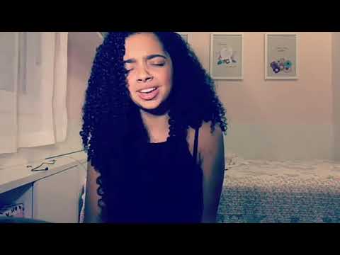 Tente não se emocionar com a Laura Castro