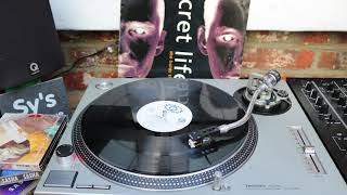 Secret Life - She Holds the Key (H.A.L.F I'm a believer mix) Sasha & Digweed Renaissance