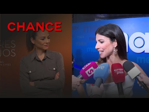 El beso de Leonor Watling y Maribel Verdú en la promoción de los Goya de este año